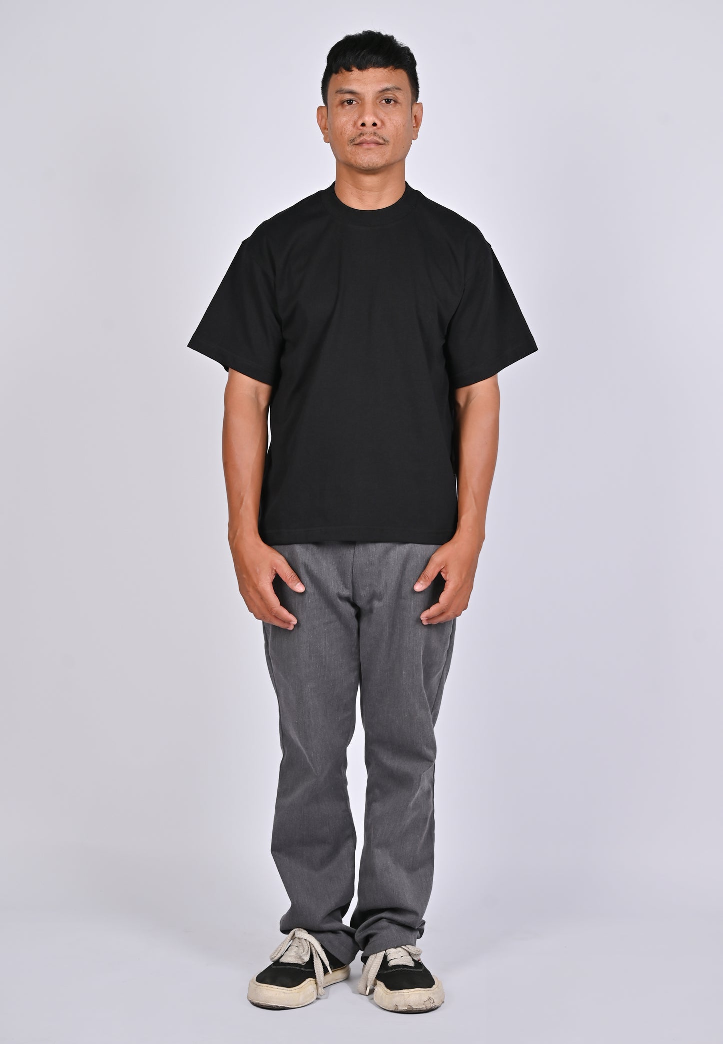 Leon Oversized T-Shirt (Black)