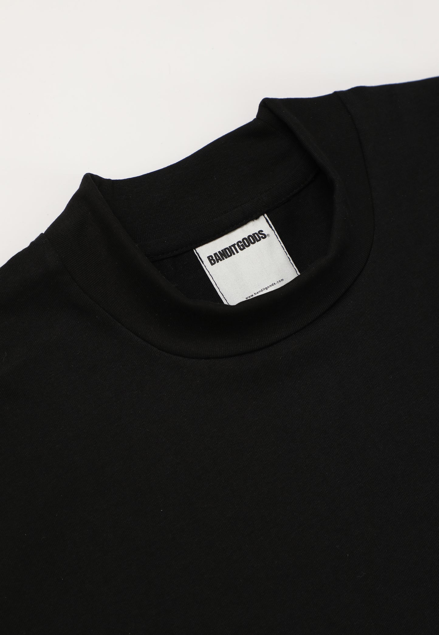 Kyle Longsleeve T-Shirt (Black)