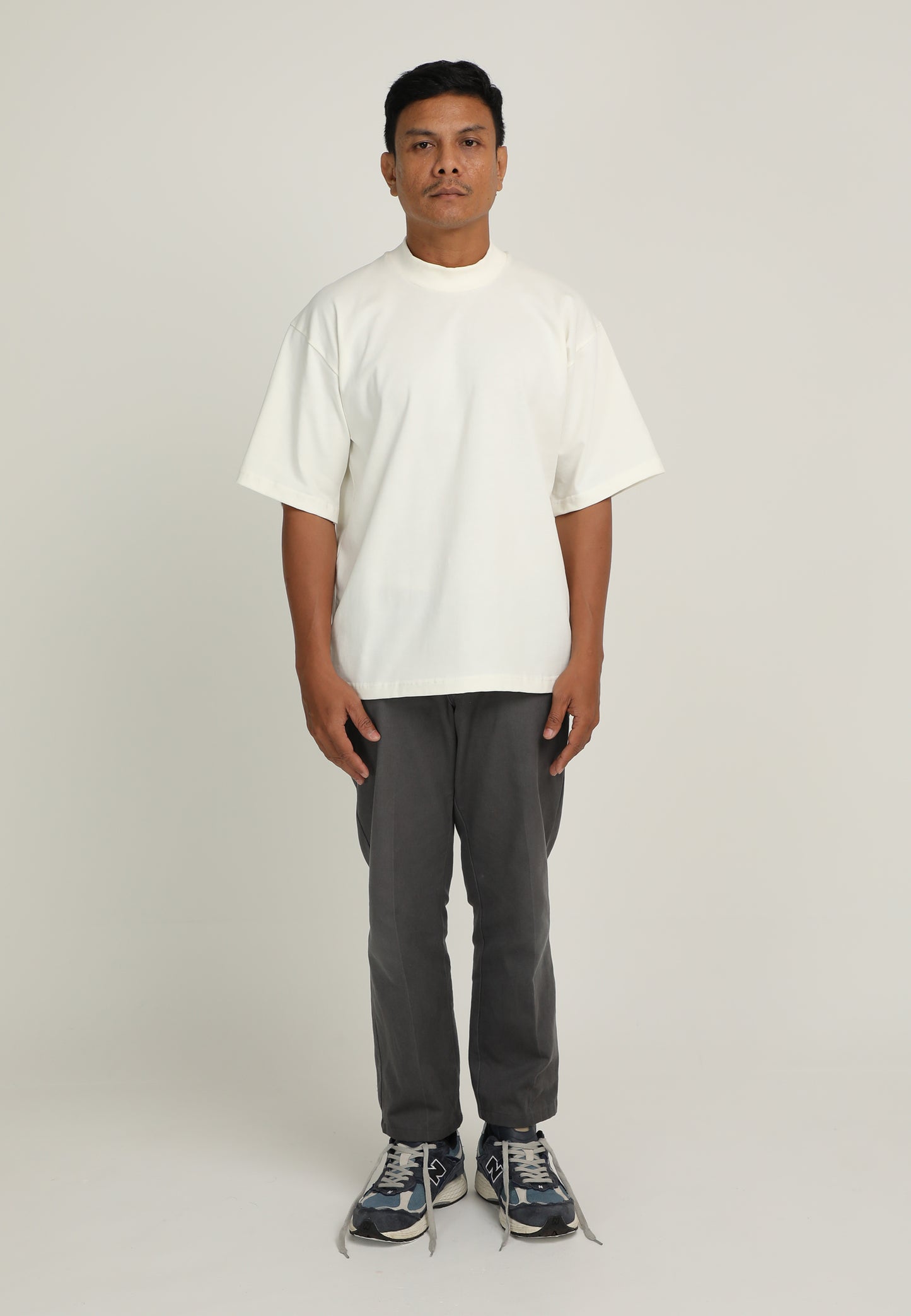 Drew Oversized T-Shirt (Beige)